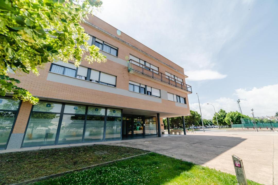 Micampus Logrono Student Residence Exteriör bild