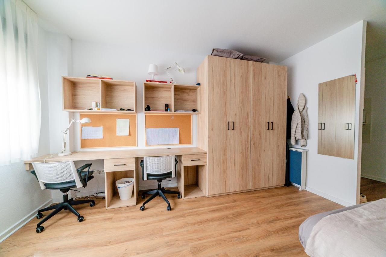 Micampus Logrono Student Residence Exteriör bild