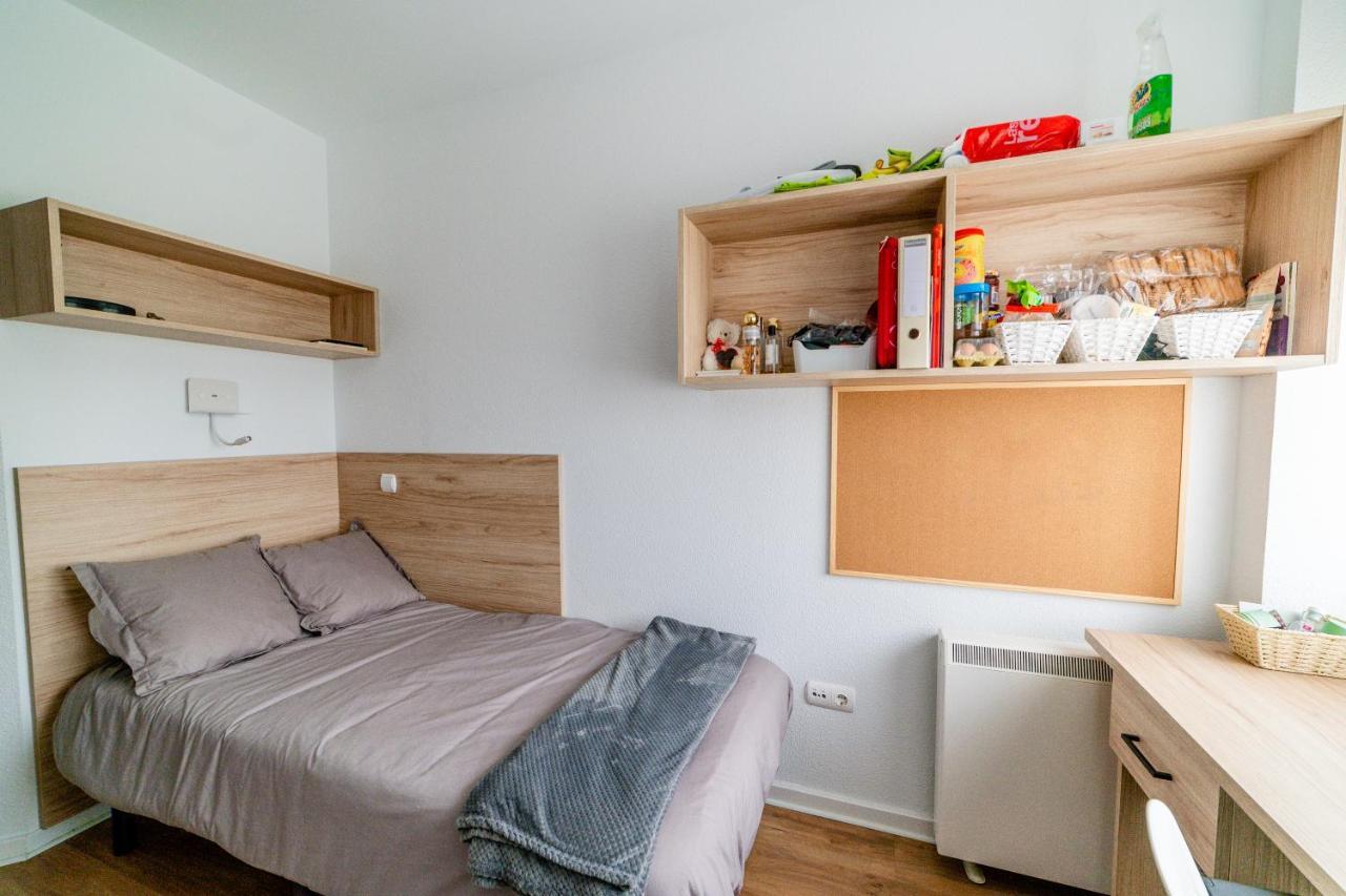 Micampus Logrono Student Residence Exteriör bild