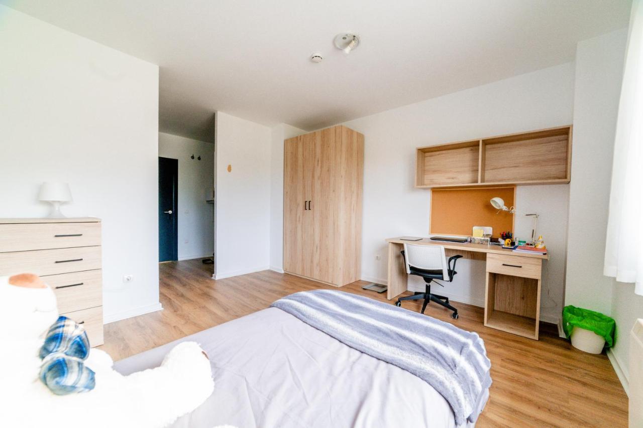 Micampus Logrono Student Residence Exteriör bild